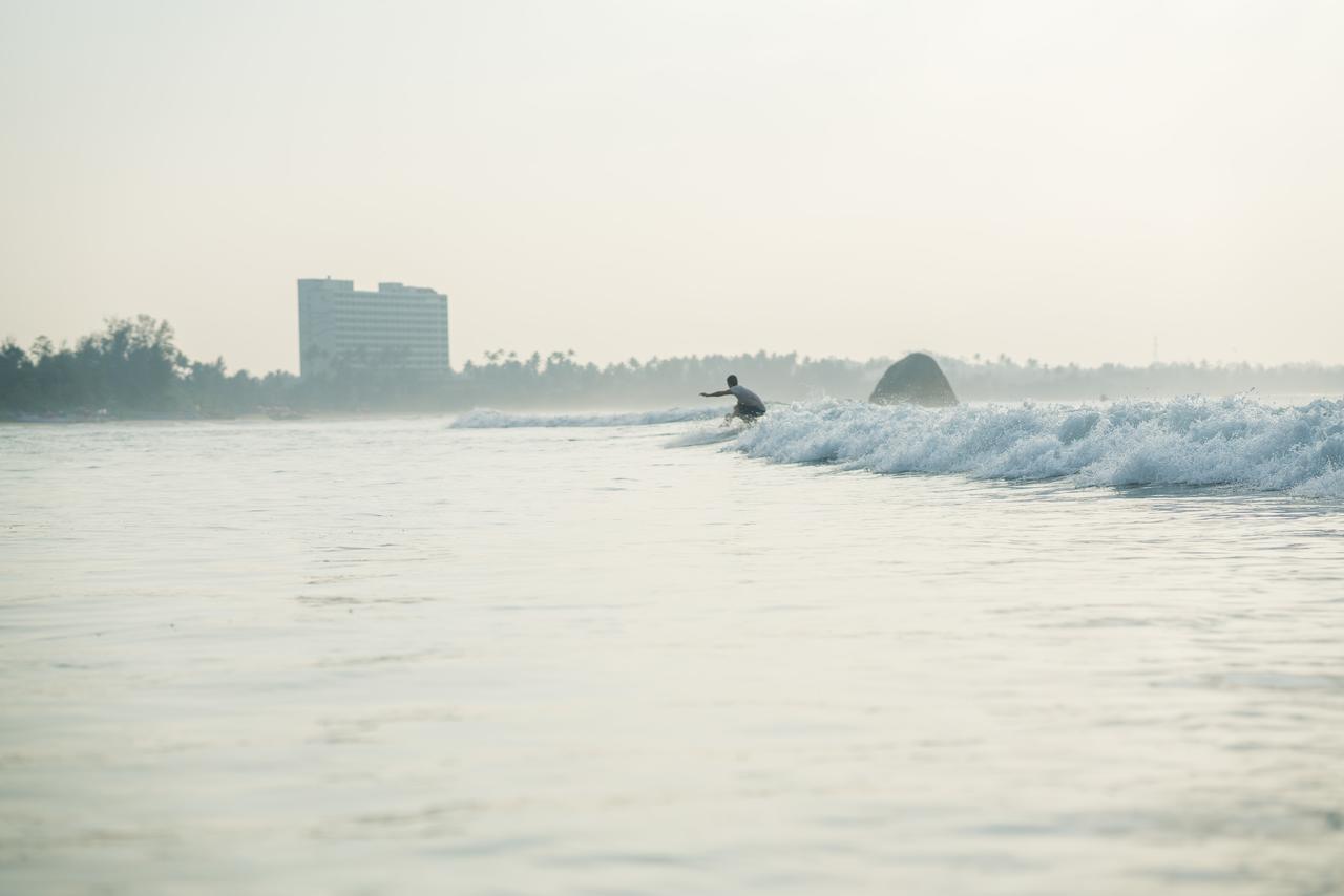Ocean Bay Surf Resort Weligama Kültér fotó