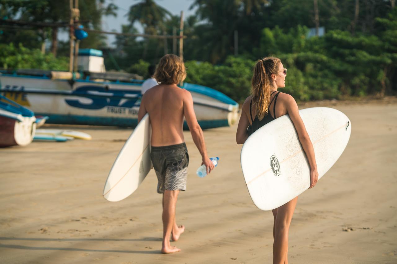 Ocean Bay Surf Resort Weligama Kültér fotó