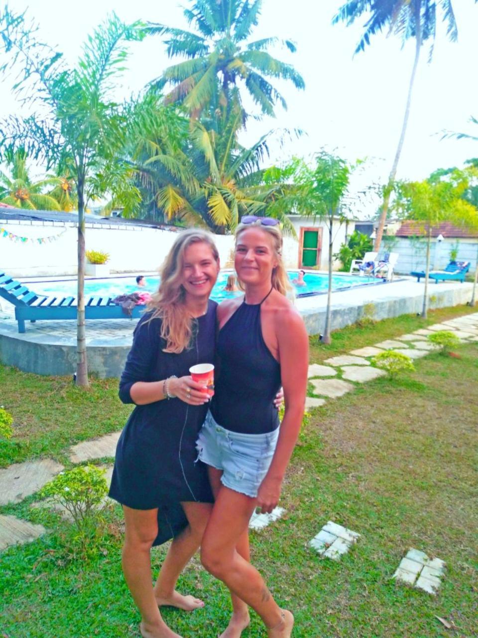 Ocean Bay Surf Resort Weligama Kültér fotó