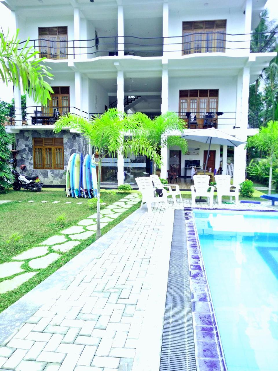 Ocean Bay Surf Resort Weligama Kültér fotó