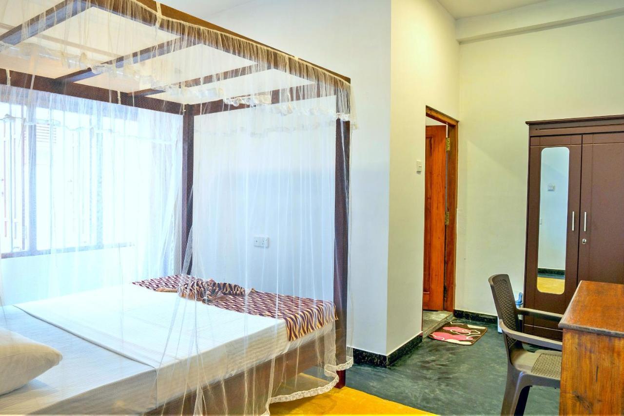 Ocean Bay Surf Resort Weligama Kültér fotó