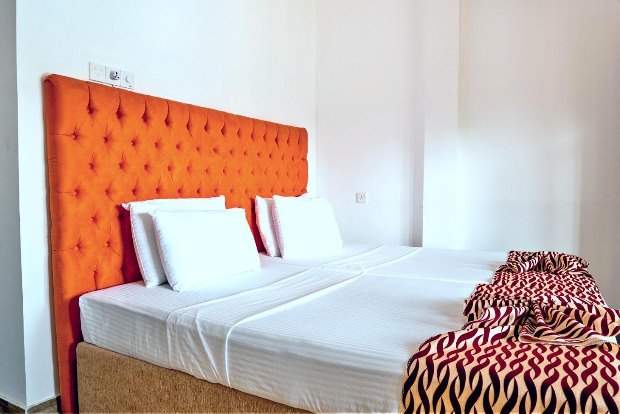 Ocean Bay Surf Resort Weligama Kültér fotó