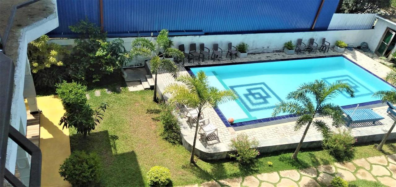Ocean Bay Surf Resort Weligama Kültér fotó
