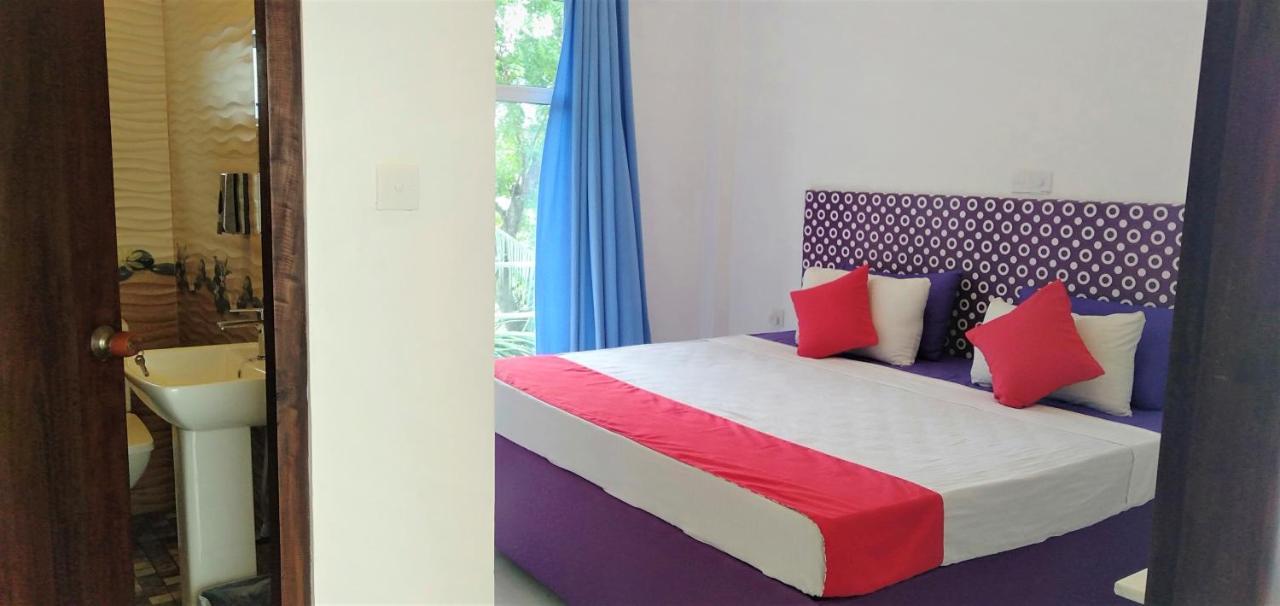 Ocean Bay Surf Resort Weligama Kültér fotó